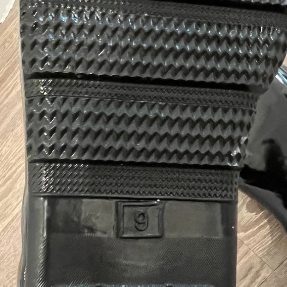 London Fog Tall Rainboots - Picture 6 of 7